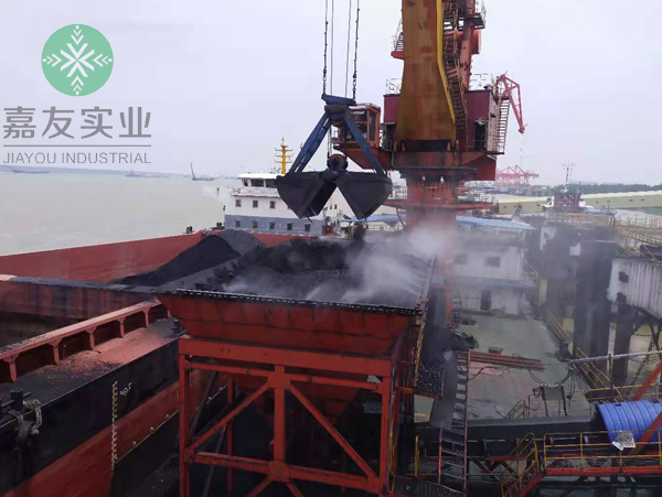 岳陽儀工攜手杭州嘉友安裝華能岳電碼頭卸煤口噴霧除塵系統